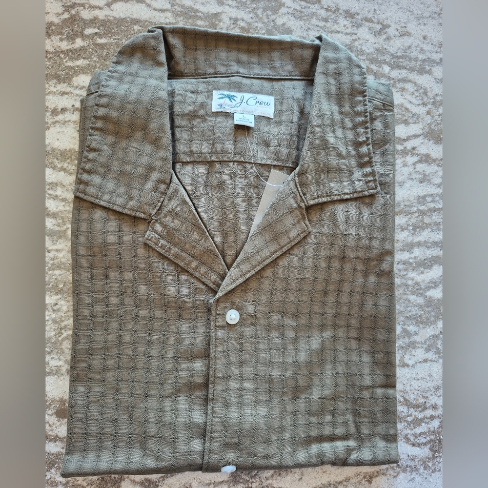 J. Crew Men's Dobby Camp Collar Shirt Size XL NEW - Picture 2 of 2